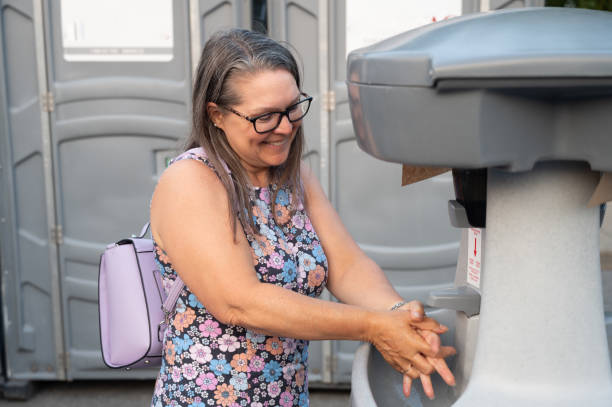Best Best portable toilet rental  in Edgerton, OH